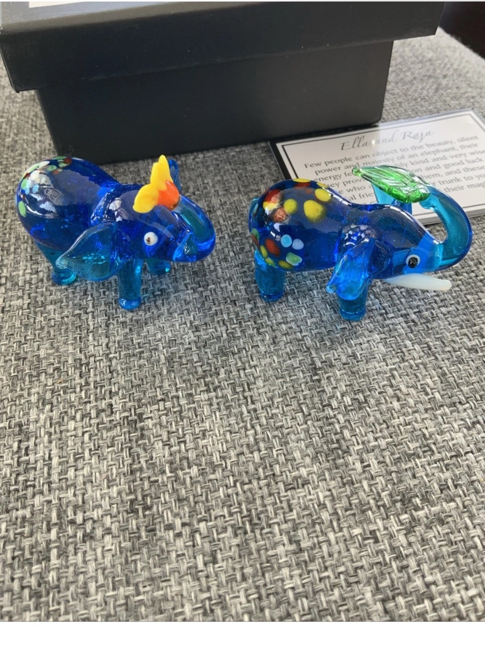 Pier 1 Imports Ella & Raja Blue Glass Elephants 2” Long - In Original Box - Picture 2 of 7